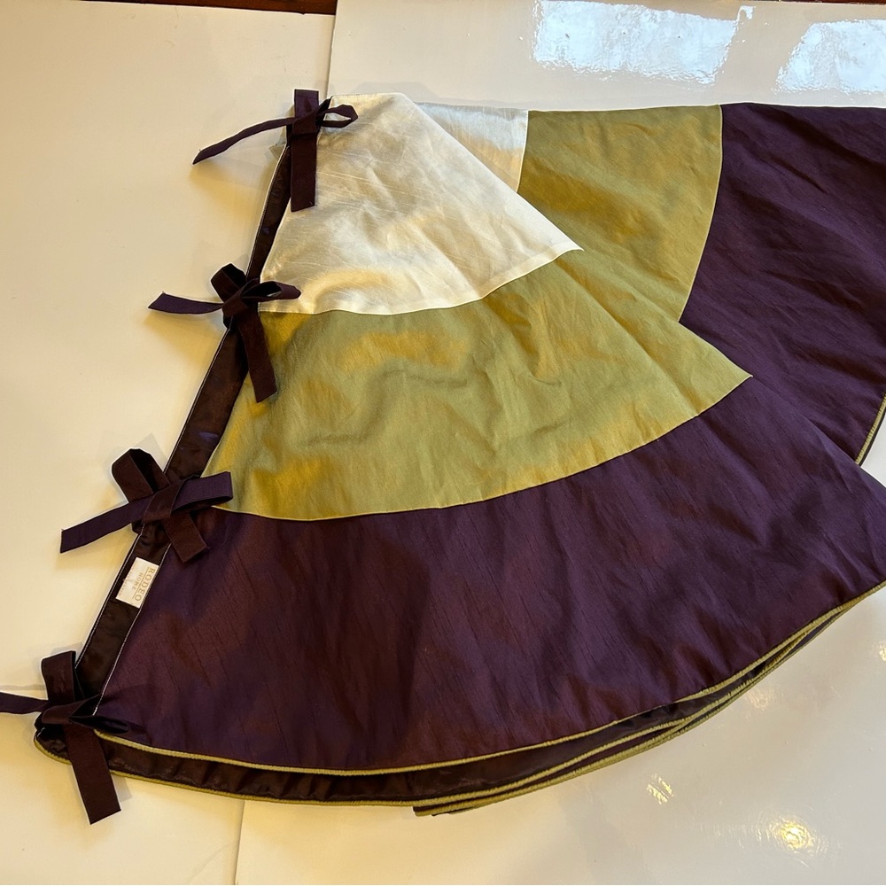 Rodeo Home Christmas Tree Skirt